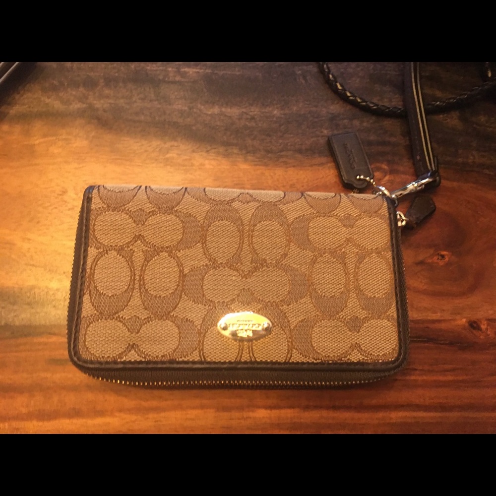 Coach wristlet
